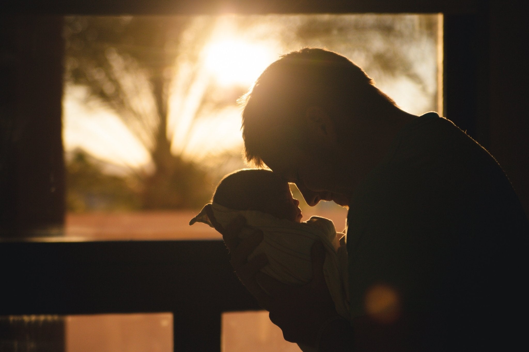 Our Best Newborn Advice for Dads - bökee