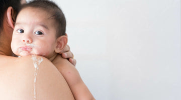 Breastfeeding vs. Formula Feeding: Why This Mom Battle Needs To Stop - bökee