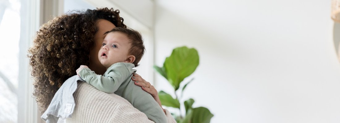 How to Manage When Your Baby Always Wants to be Held - bökee